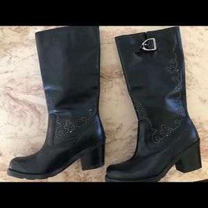 Ariat boots- brand new